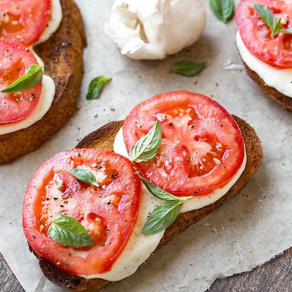 Caprese Garlic Toast