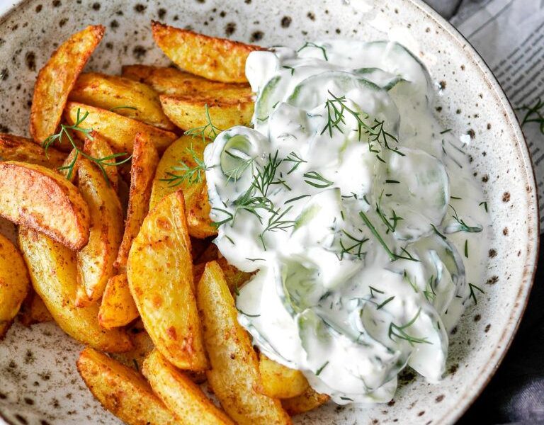 Kartoffelspalten mit Gurkendip - Experimente aus meiner Küche