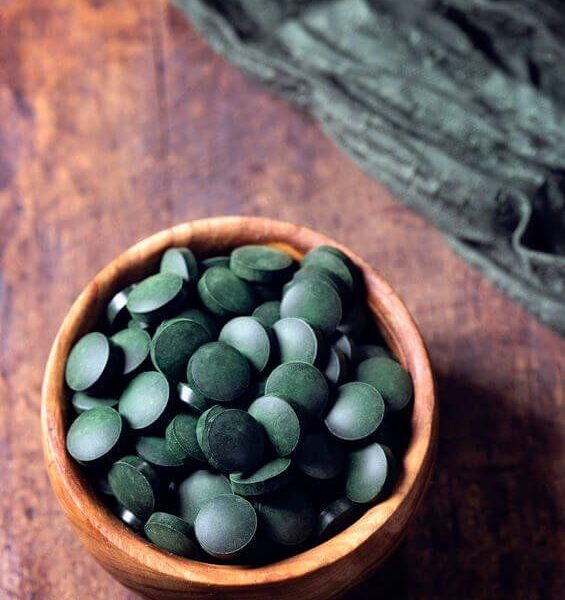 What is the Difference Between Chlorella and Spirulina?