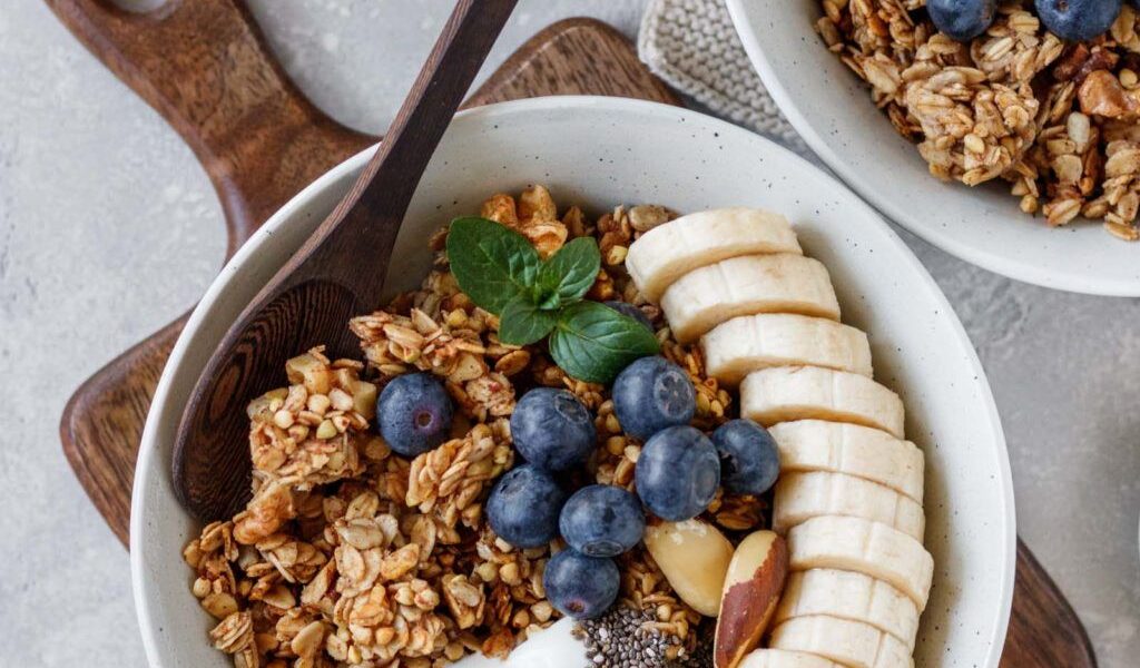 Bananenbrot Granola Rezept | gesund & einfach - Healthy Dreams
