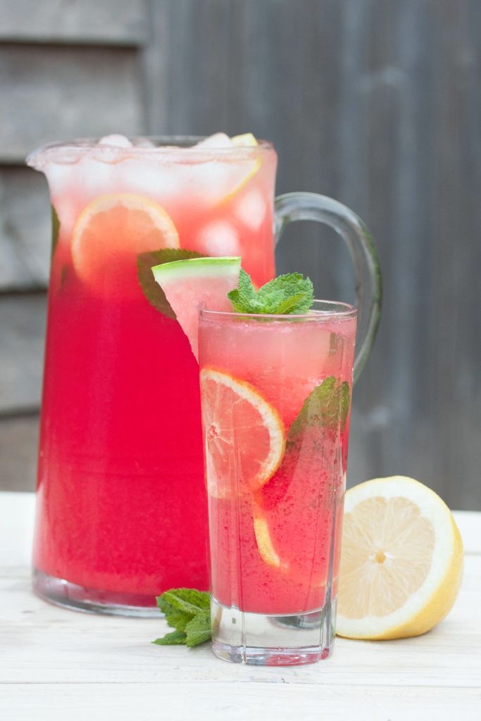 Watermelon Lemonade Without Added Sugar
