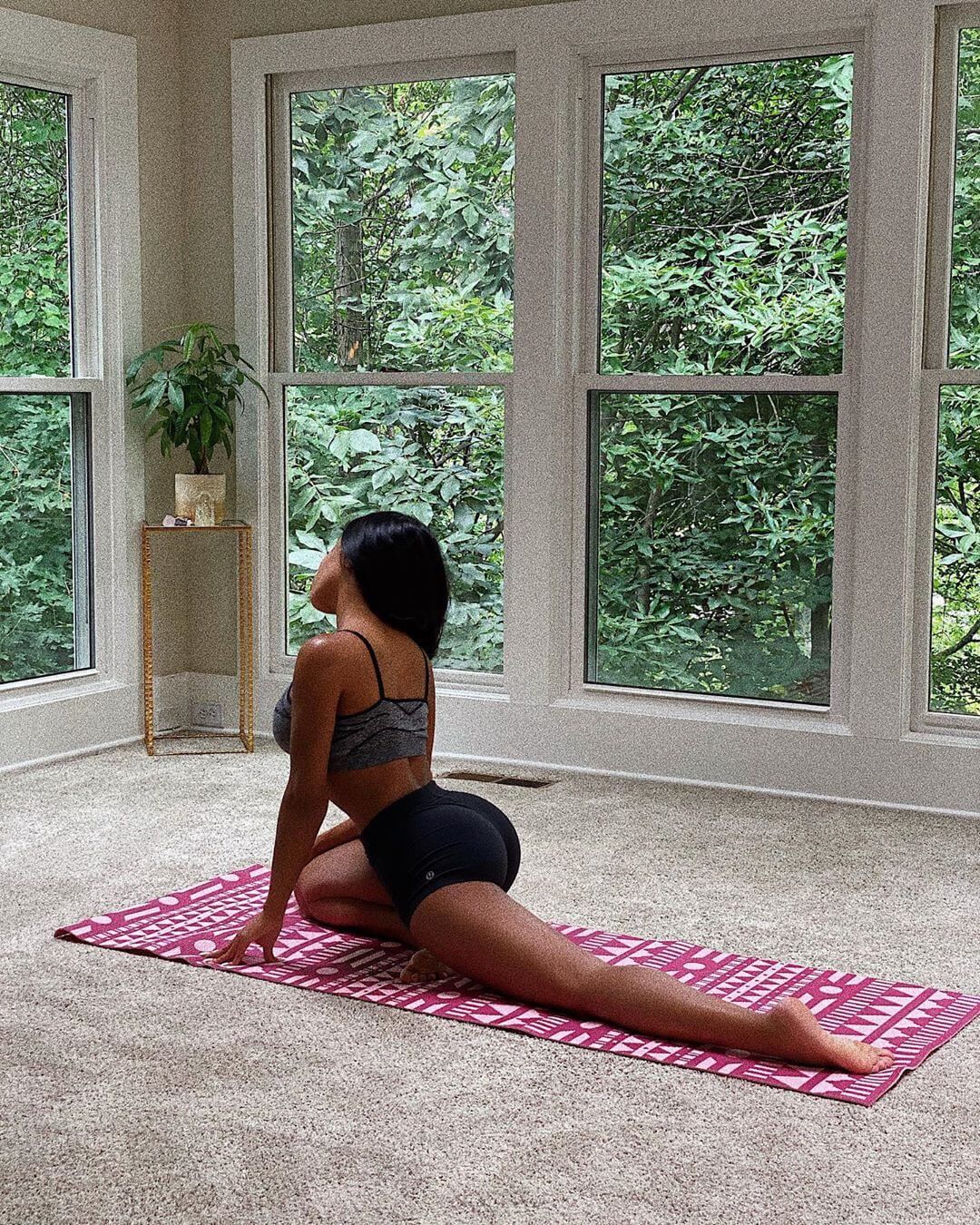 9 Ways To Invest In Yourself As A High Value Woman - Hello Bombshell!