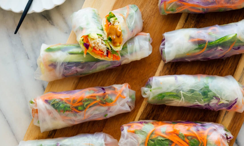 Fresh Spring Rolls with Peanut Sauce