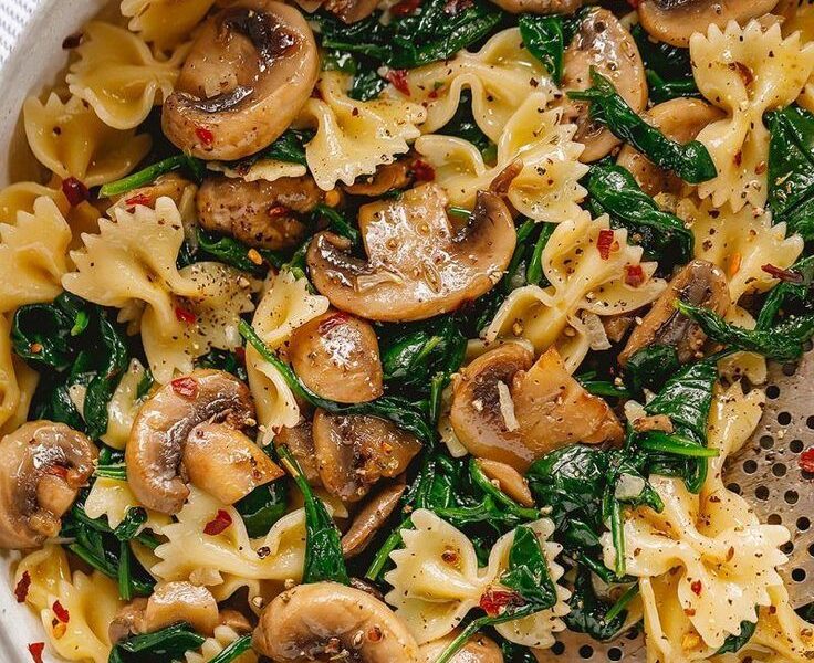 Parmesan Spinach Mushroom Pasta Skillet