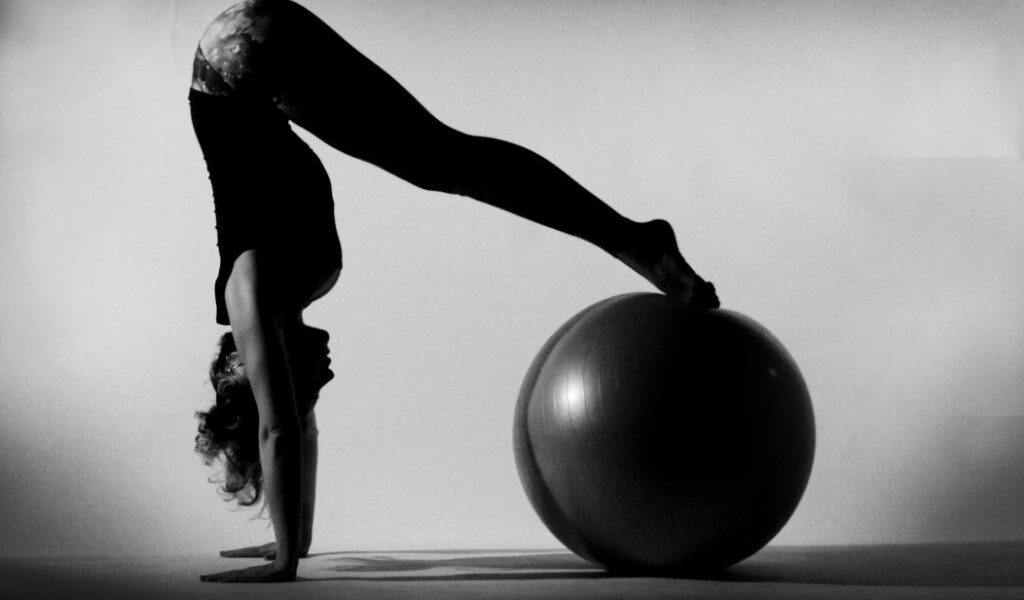 Pilates: cos'è, a cosa serve, benefici e i migliori esercizi - Melarossa