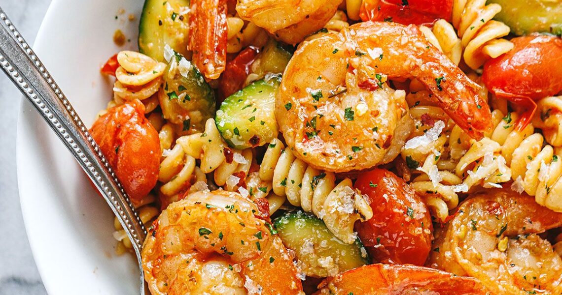 Tomato Zucchini Shrimp Pasta
