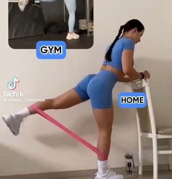 Want to know how to gain muscle without gaining fat? Go to the link!